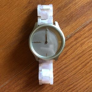 Garmin Vivomove Style Hybrid Smartwatch Model 010-02240-02